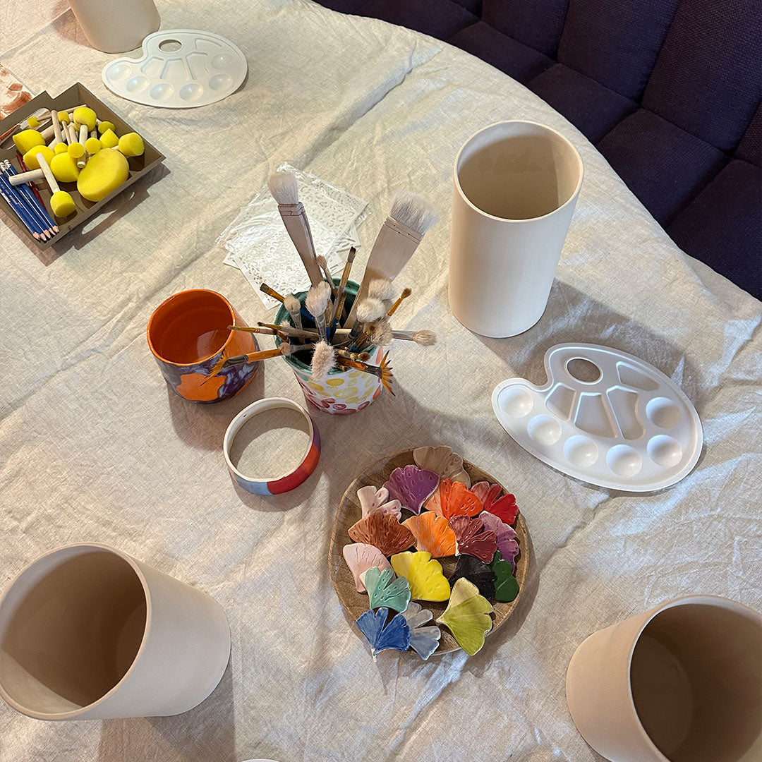 Workshop: wijnkoeler schilderen bij Nyumba